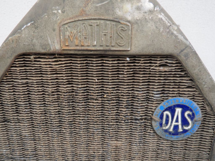 Radiateur pour automobile MATHIS type S. Dim. 60 x 44 cm. (A restaurer