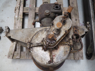 Vente aux enchères Moteur monocylindre pour véhicule ancien. (A restaurer)