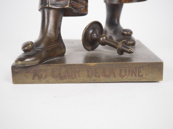 Eutrope BOURET.  "Arlequin : au clair de la lune" Sculpture en bronze 