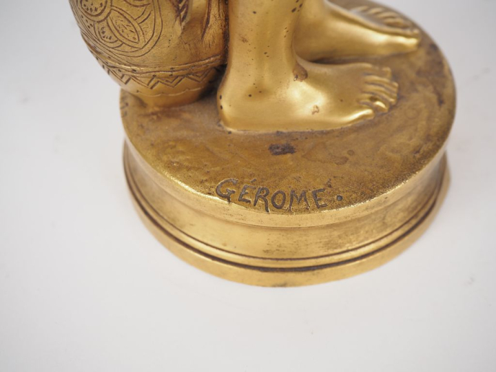 Jean Léon GEROME.  "baigneuse" Sculpture en bronze doré Signée, numéro