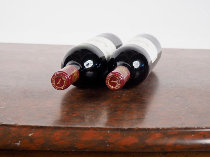 2 BOUTEILLES CHÂTEAU MARGAUX 1er GCC MARGAUX - 1986 - #1 - 1 BG-LB