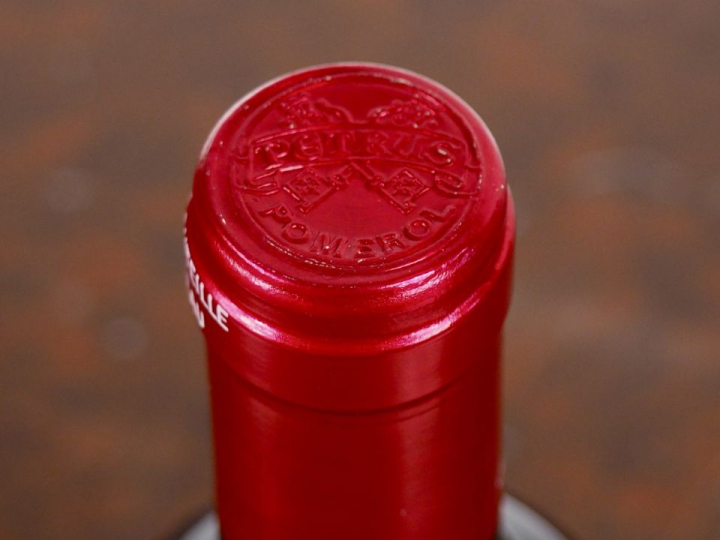 6 BOUTEILLES PETRUS POMEROL - 1990 - CBO - #1 - BONS NIVEAUX/1 ÉTIQUET