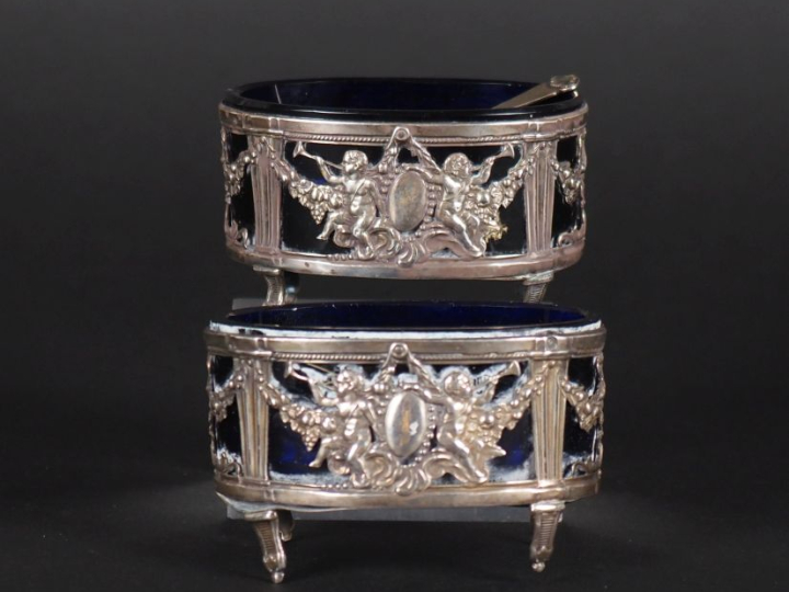Paire de salerons en argent, 925, de style Louis XVI, poinçon Minerve,