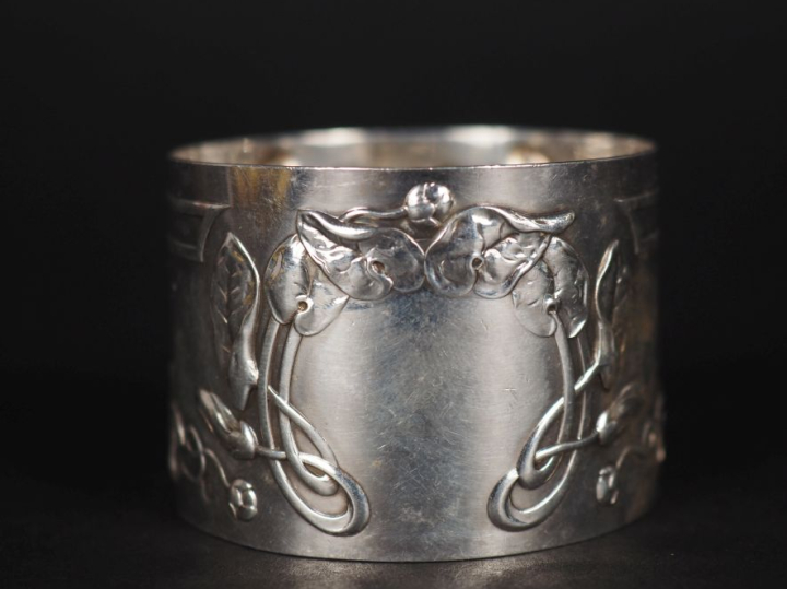 Rond de serviette de style Art Nouveau en argent 925, poinçon Minerve,