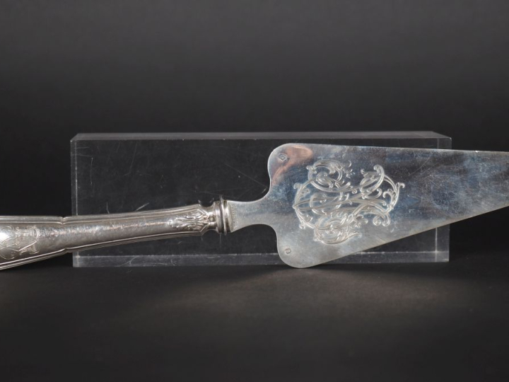 Pelle à tarte de style Louis XV en argent 925 et argent fourré, poinço