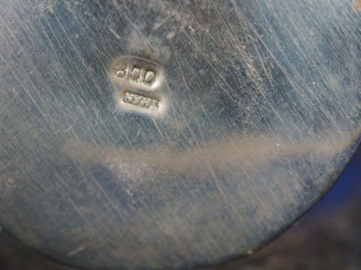 Paire de salerons Extrême-Orient et leur coupelle en argent étranger 8