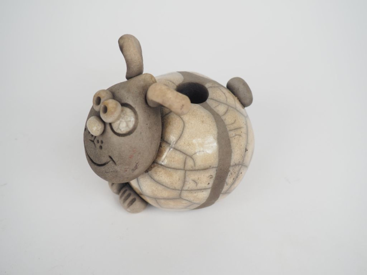Ecole française XXème.  Suite de 5 animaux en céramique émaillée. H. 1