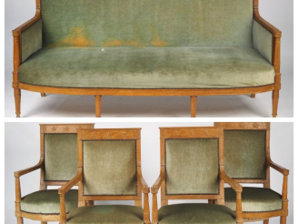 Vente aux enchères Mobilier de salon Directoire en bois mouluré et sculpté à décor d'étoi
