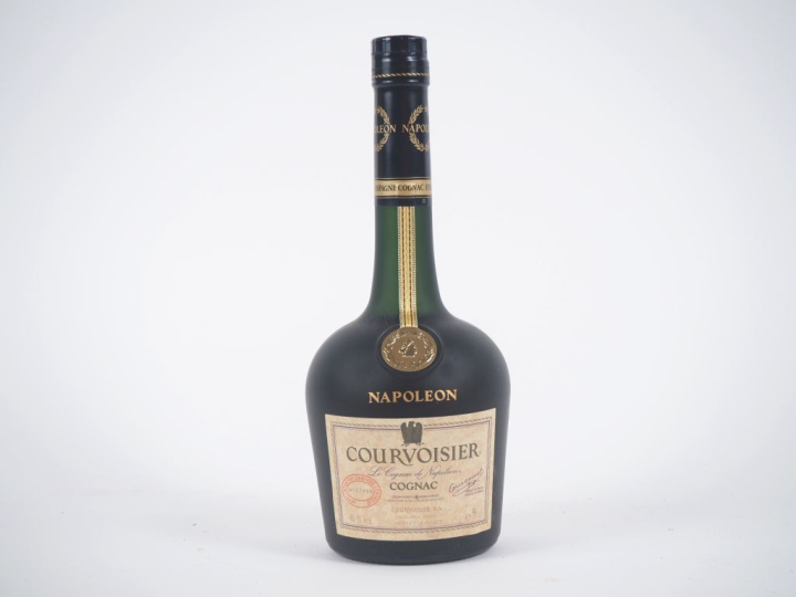 1 BOUTEILLE COGNAC FINE CHAMPAGNE 'NAPOLÉON' COURVOISIER 