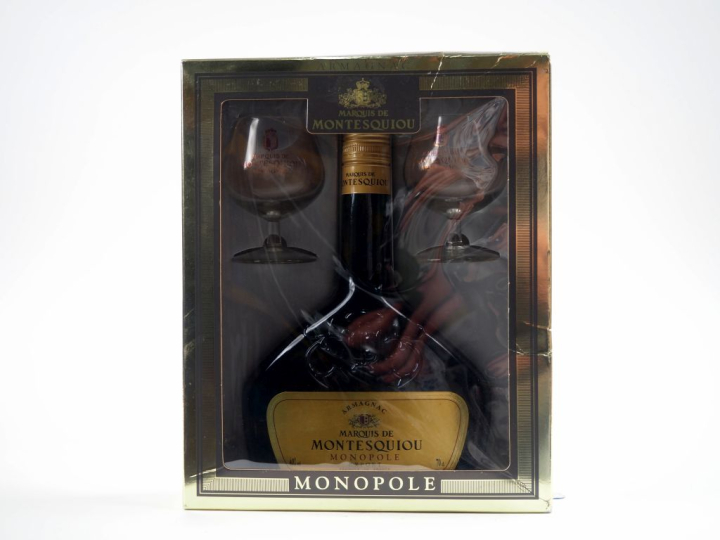 1 BOUTEILLE ARMAGNAC MARQUIS DE MONTESQUIOU - COFFRET COMPRENANT 2 VER
