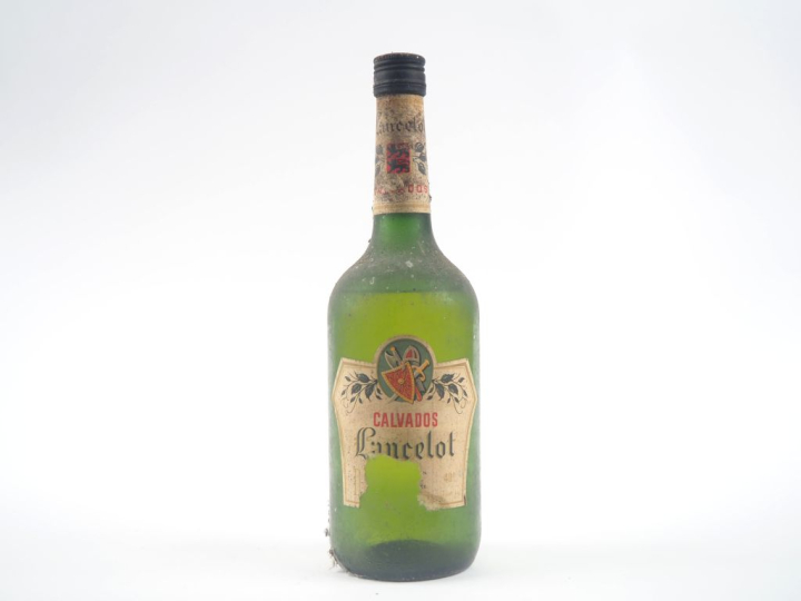 1 BOUTEILLE CALVADOS LANCELOT - NIVEAU BAS/EA/BS