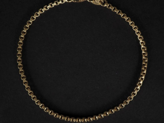 Vente aux enchères Bracelet souple en or jaune 750, maille venitienne.  Long. 18 cm Poids