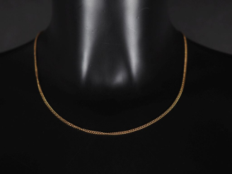Vente aux enchères Chaine en or jaune 750, maille gourmette.  Long. 46 cm Poids. 5,96 g