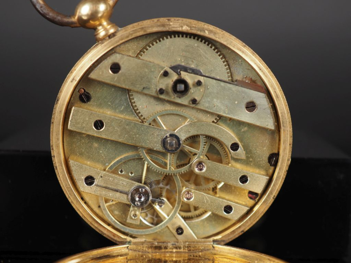 DUCOT à Bordeaux Numéro 32554 Montre de gousset Napoléon III en or jau
