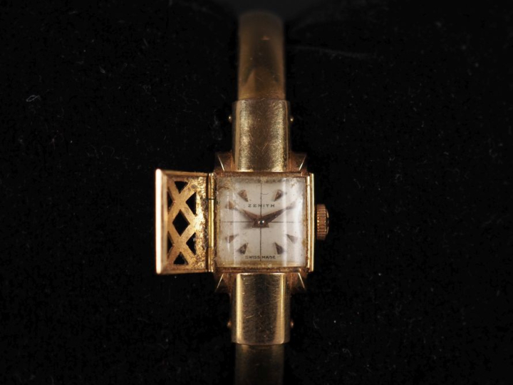 ZENITH Montre bracelet de dame 1940 à secret, boitier et bracelet en o