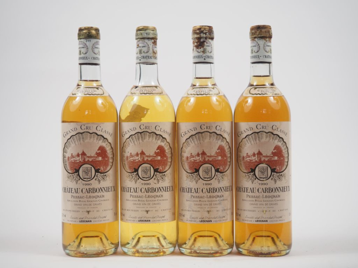 4 BOUTEILLES CHÂTEAU CARBONNIEUX GCC GRAVES - 1990 - 1 BG/CAPS SALES 