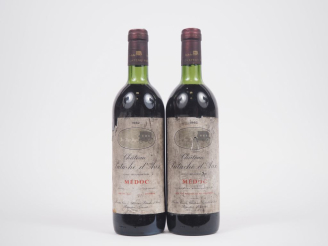 Vente aux enchères 2 BOUTEILLES CHÂTEAU PATACHE D'AUX CB MÉDOC - 1982 - LB/EA 