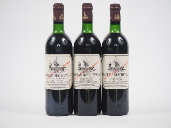 3 BOUTEILLES CHÂTEAU BEYCHEVELLE GCC ST JULIEN - 1985 - LB/2 ELT 