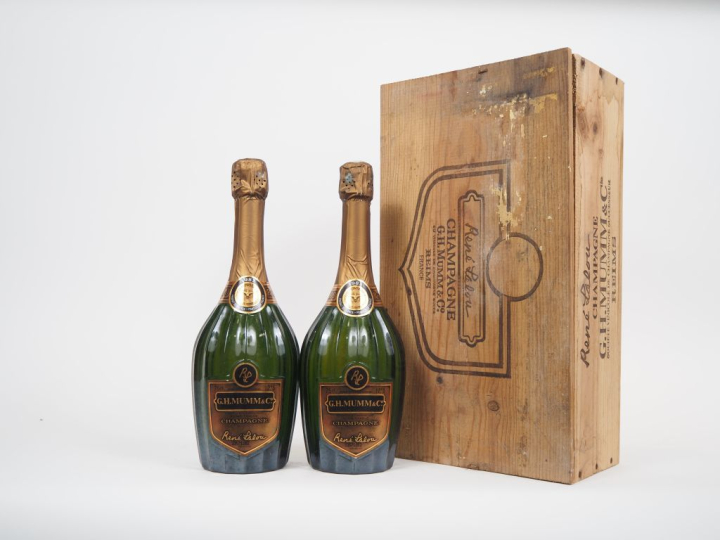 2 BOUTEILLES CHAMPAGNE G.H. MUMM   C° "RENÉ LALOU" - 1982 - CBO ABIMÉ