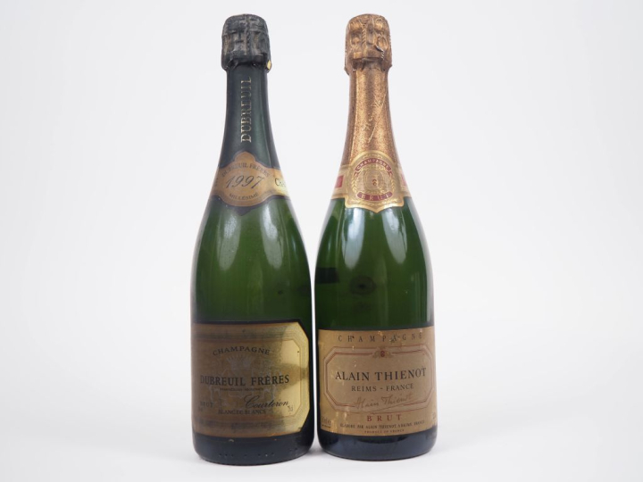 2 BOUTEILLES CHAMPAGNE : 1 DUBREUIL FRÈRES "BLANC DE BLANCS" 1997 ET -