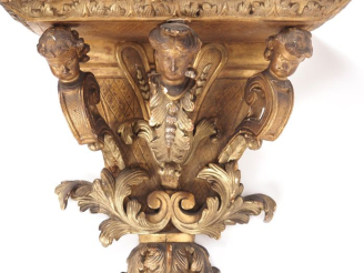 Vente aux enchères Belle sellette d'applique de style Louis XIV en bois sculpté et doré, 