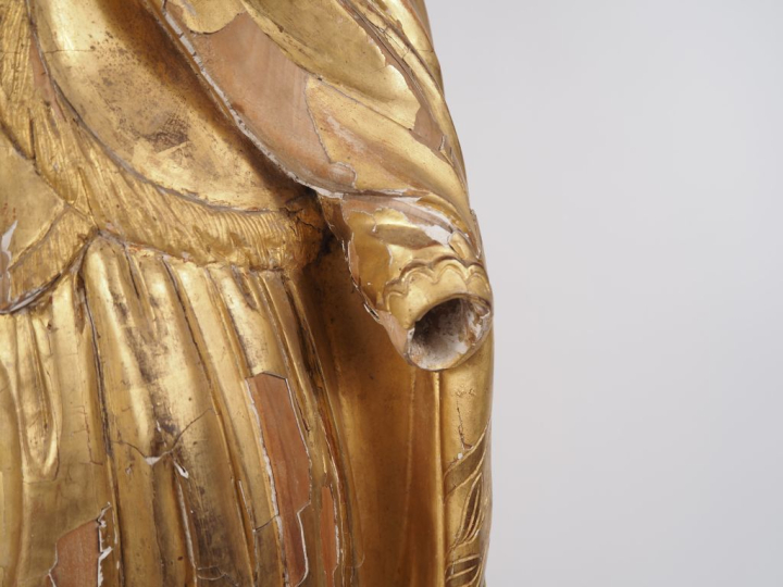Grande sculpture fin XVIIIème début XIXème en bois sculpté et doré et 