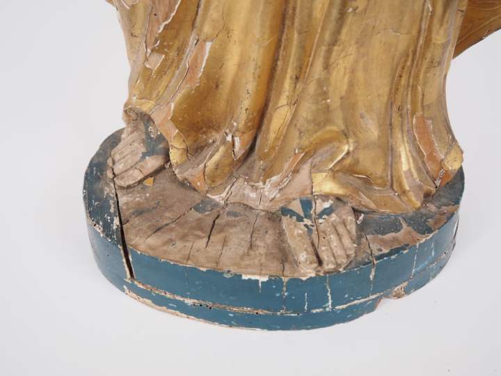 Grande sculpture fin XVIIIème début XIXème en bois sculpté et doré et 