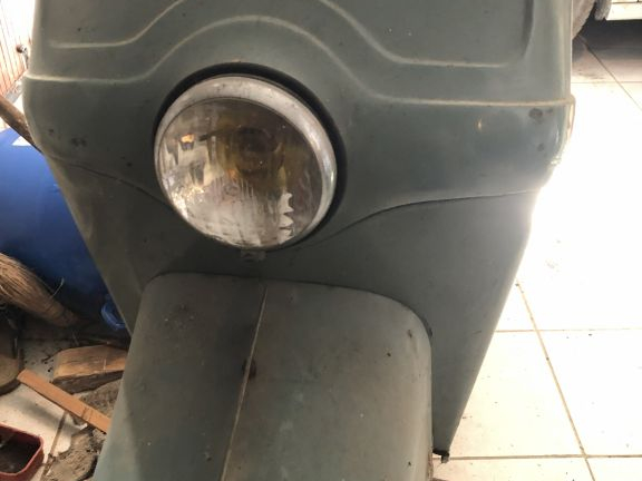 SCOOTER BERNADET Y 52 :  1ère M.E.C : 1954. Kilométrage relevé : 404 k