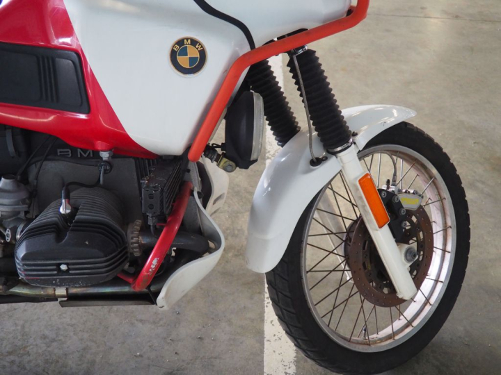 BMW  R100 GS PARIS-DAKAR :  Pas de numéro de série frappé à froid lisi
