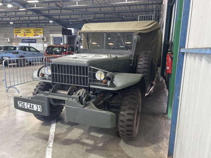 DODGE WC63 :  Genre : PL Numéro de série :2035353. 1ère M.E.C : 1944. 