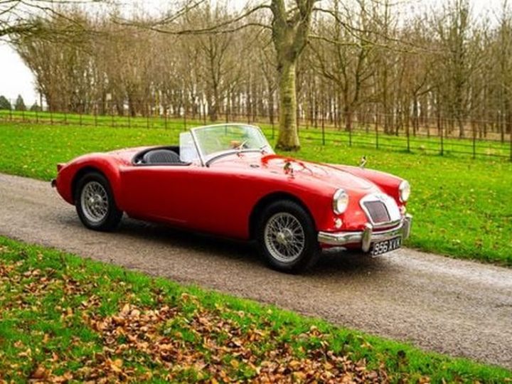 MGA 1500 mk1 ROADSTER :  Numéro de série :HD4345891. Numéro moteur :15
