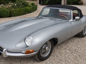 Vente aux enchères JAGUAR TYPE E CABRIOLET 4.2L BVM :  Import Usa. Carte grise française.