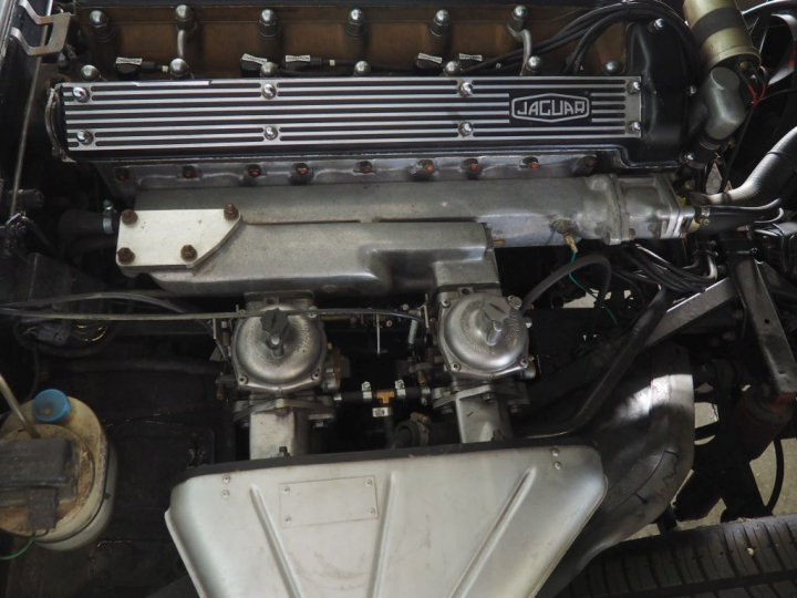 JAGUAR TYPE E CABRIOLET 4.2L BVM :  Import Usa. Carte grise française.