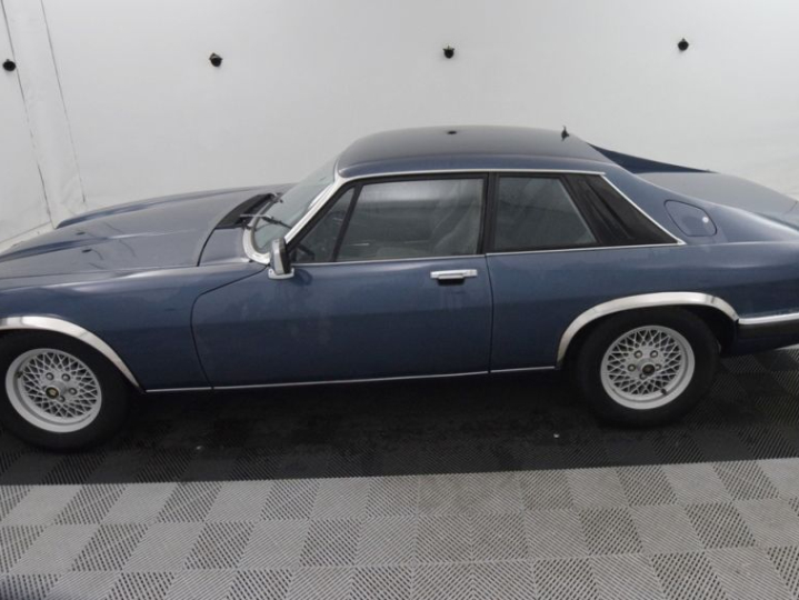 JAGUAR XJS 3.6 BVA 3 :  Numéro de série :SAJJNAEC4CA141953. 1ère M.E.C