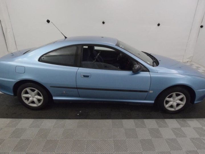 Peugeot 406 coupe 2l16s :  Numéro de série VF38CRFRE81084952 1ère M.E.