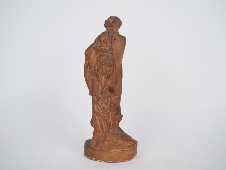 George P. CLERE.  "Allégorie de Cérès" Sculpture en terre cuite  H. 30