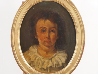 Vente aux enchères Ecole française XVIIIème.  "Portrait d'enfant en médaillon".  Huile su