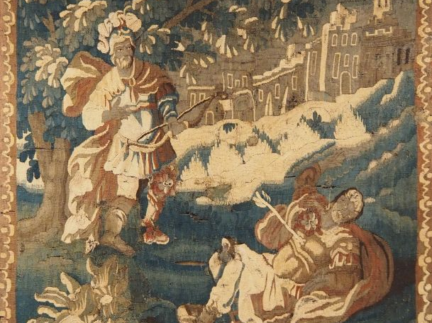 Fragment de tapisserie XVIIème.  "personnage de la mythologie" (accide