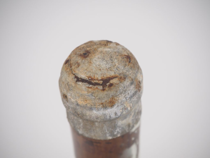 1 BOUTEILLE CHÂTEAU D'YQUEM 1er CCS SAUTERNES - 1924 - SE/ BOUCHON ÉTA