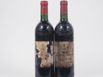 Vente aux enchères 2 BOUTEILLES CHÂTEAU GISCOURS GCC MARGAUX - 1987 - 1 BG/ETA