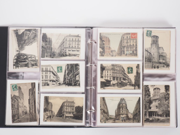 Collection de 229 cartes postales anciennes représentant Toulouse et s