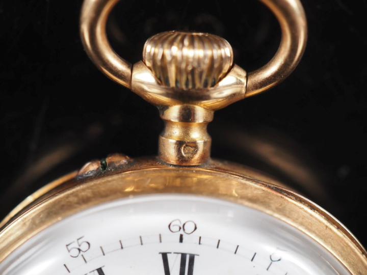 Montre de gousset Napoléon III en or jaune 750.  Cadran à chiffres rom