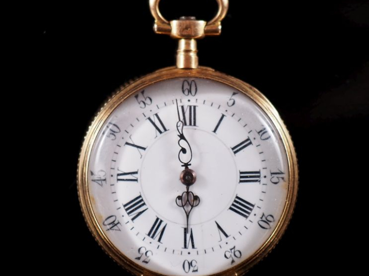 ETABLISSEMENT DE GENEVE,  N°11883 Montre Napoléon III en or jaune 750.
