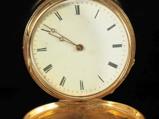 VIDAL Montre savonnette aveugle en or jaune 750.  Cadran à chiffres ro