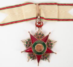 Acheter aux enchères DÉCORATIONS FRANÇAISES ET ÉTRANGÈRES, ARMES DE COLLECTION, MILITARIA