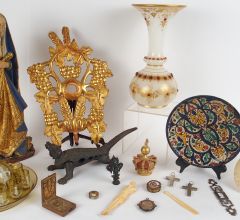 Acheter aux enchères BELLE BROCANTE : ATTENTION VENTE LE MATIN !