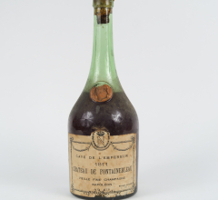 Acheter aux enchères GRANDS VINS - SPIRITUEUX - VIEILLES LIQUEURS