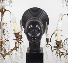 Acheter aux enchères MOBILIER  - OBJETS D'ART